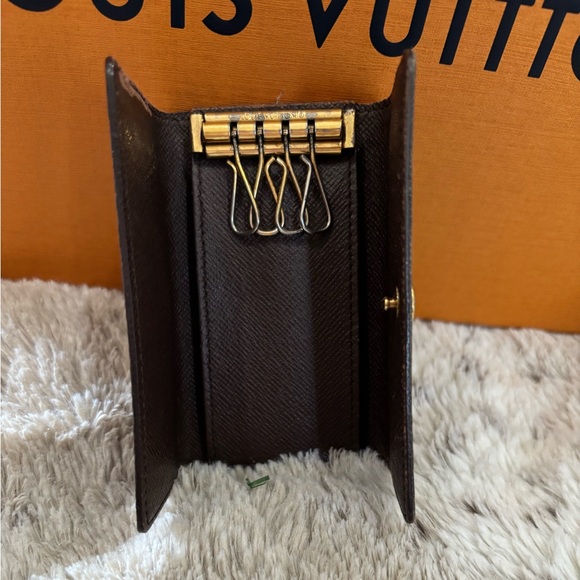 Louis Vuitton Damier key holder - Picture 5 of 7